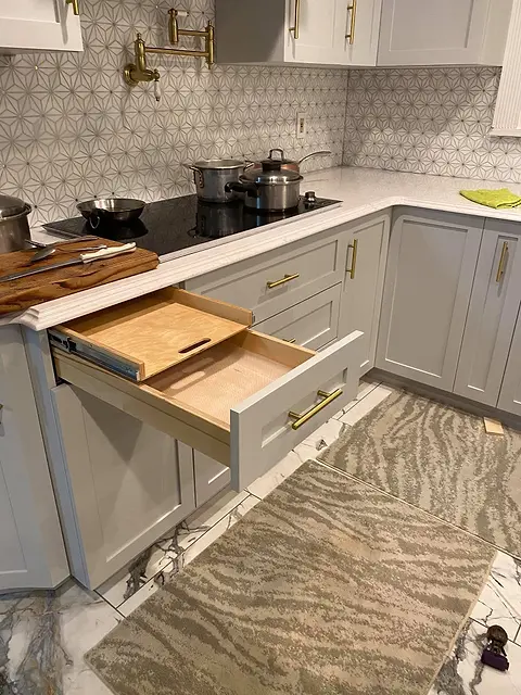 Pull-out cutting board drawer