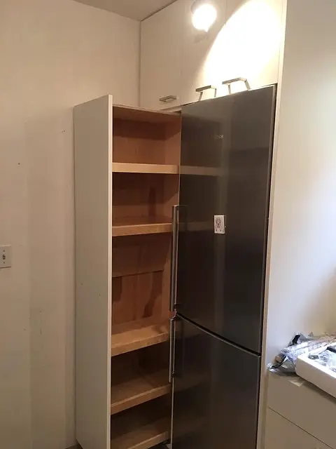 Tall pull-out pantry
